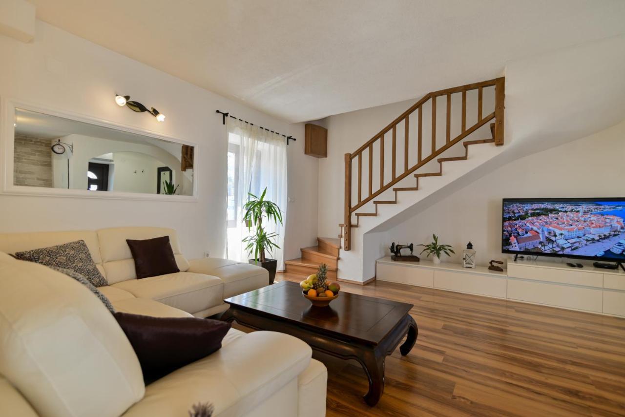 Apartman Ciciliani Trogir Exterior foto