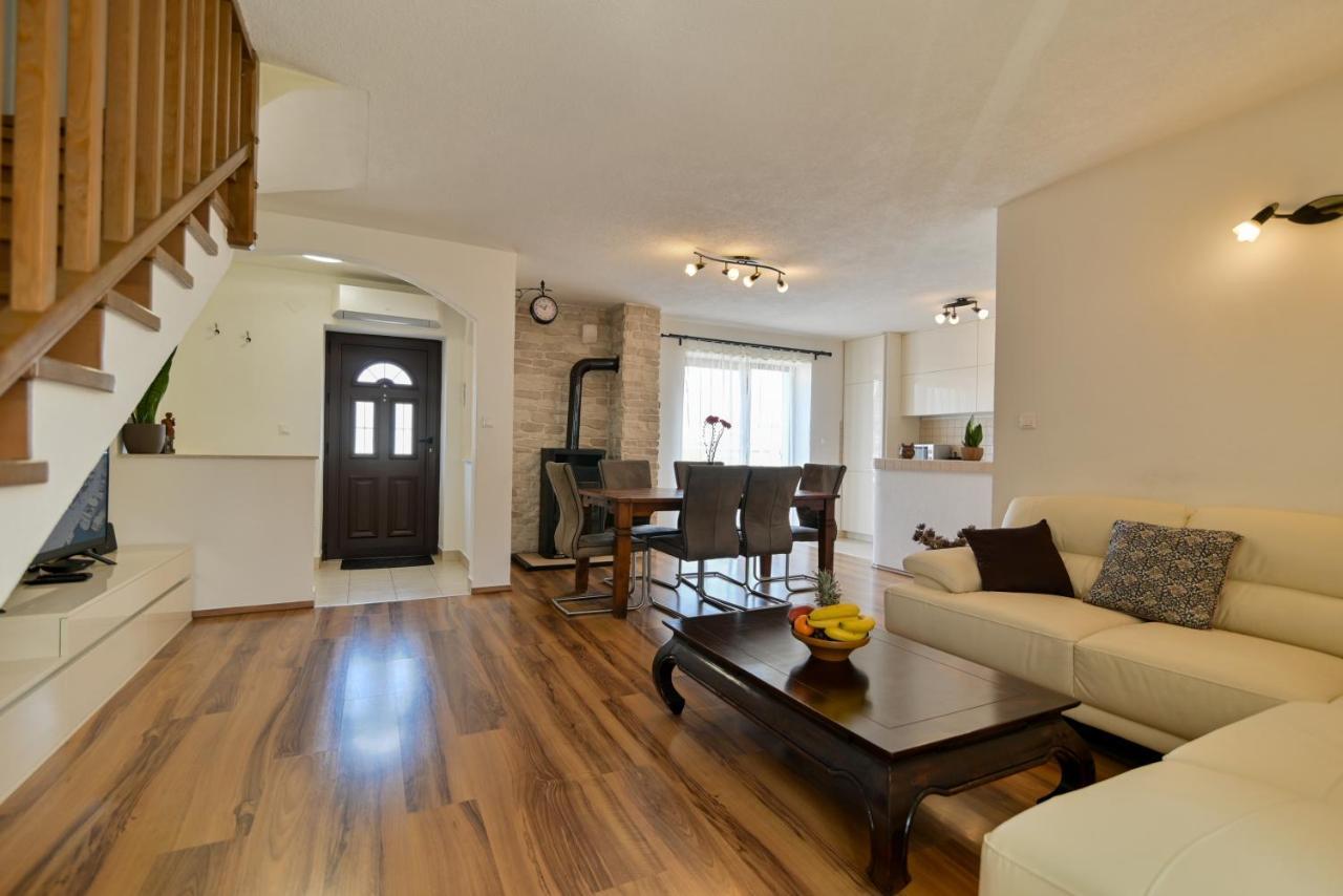 Apartman Ciciliani Trogir Exterior foto