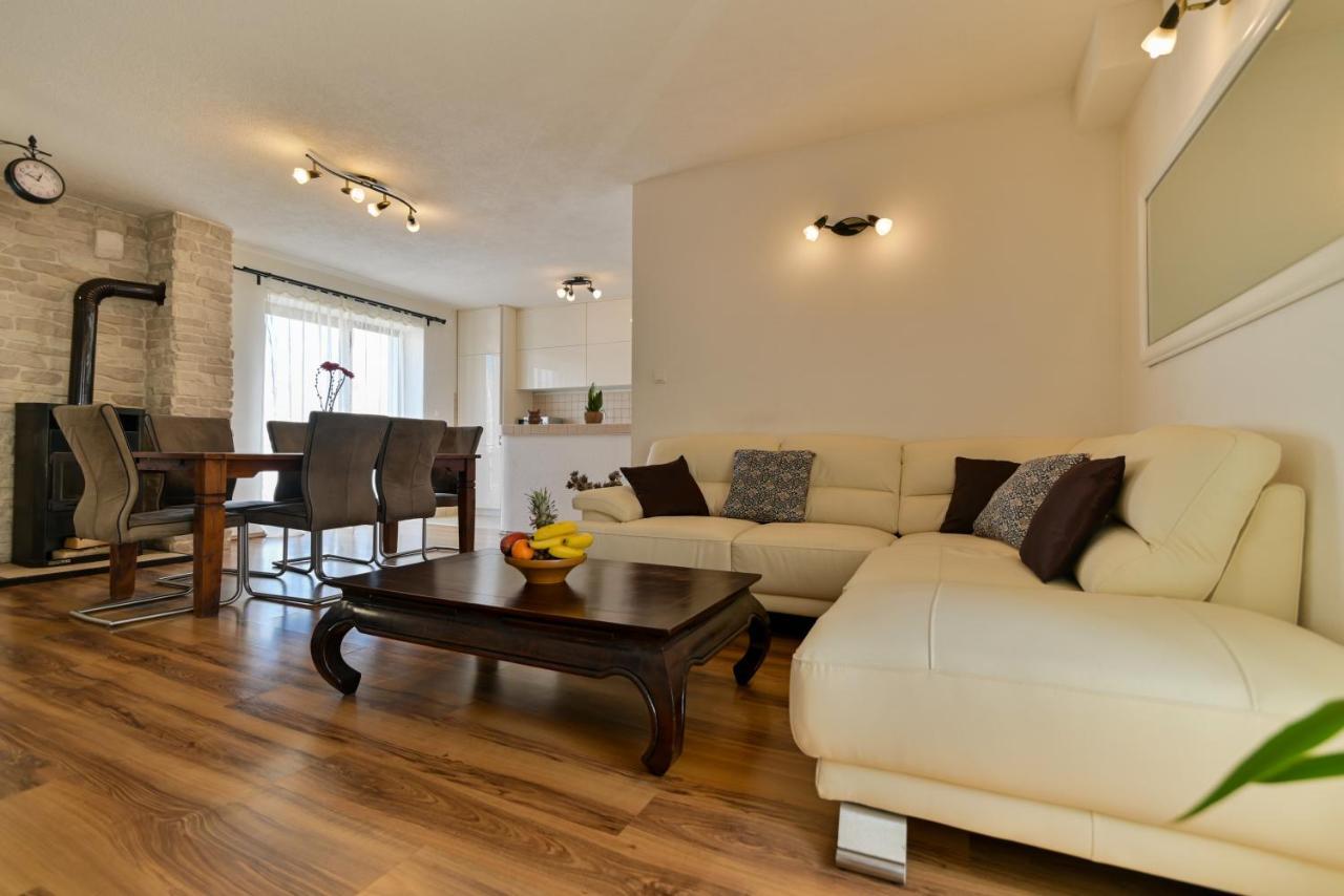 Apartman Ciciliani Trogir Exterior foto